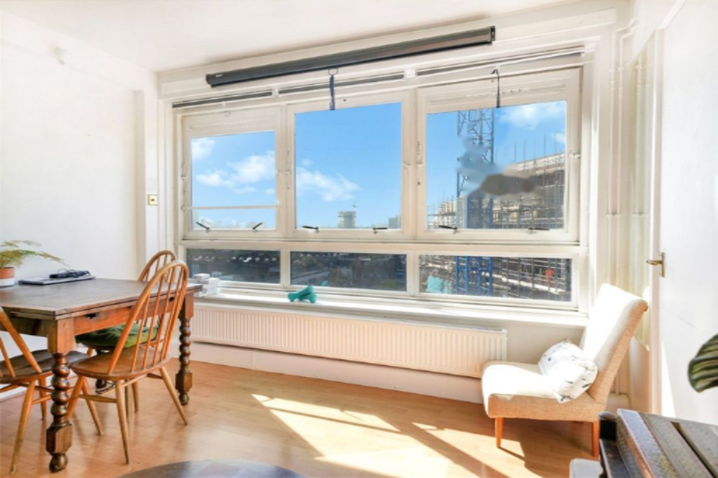 Flat in London, United Kingdom, 44 m² - picture 1