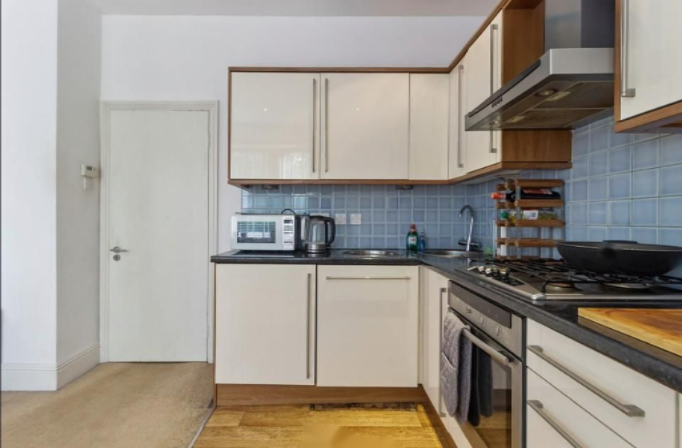 Flat in London, United Kingdom, 37 m² - picture 3