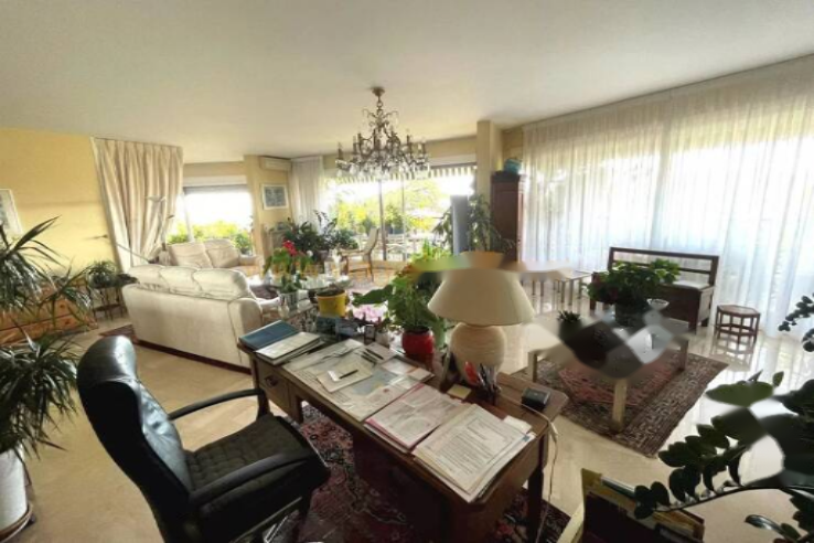 Flat in Cannes, France, 165 m² - picture 2