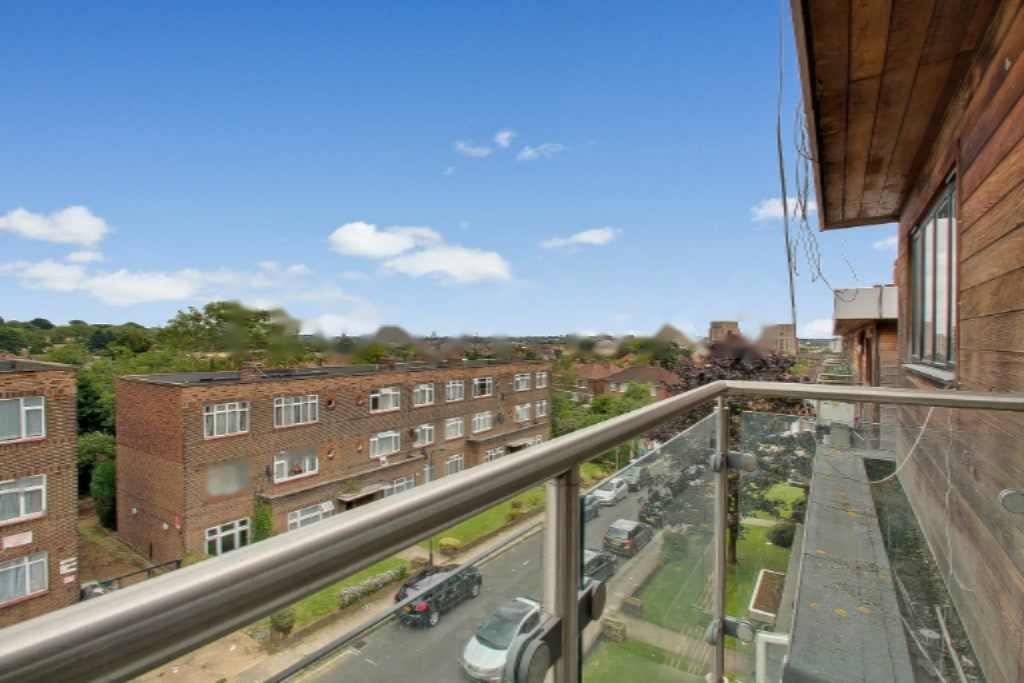 Flat in London, United Kingdom, 57 m² - picture 4