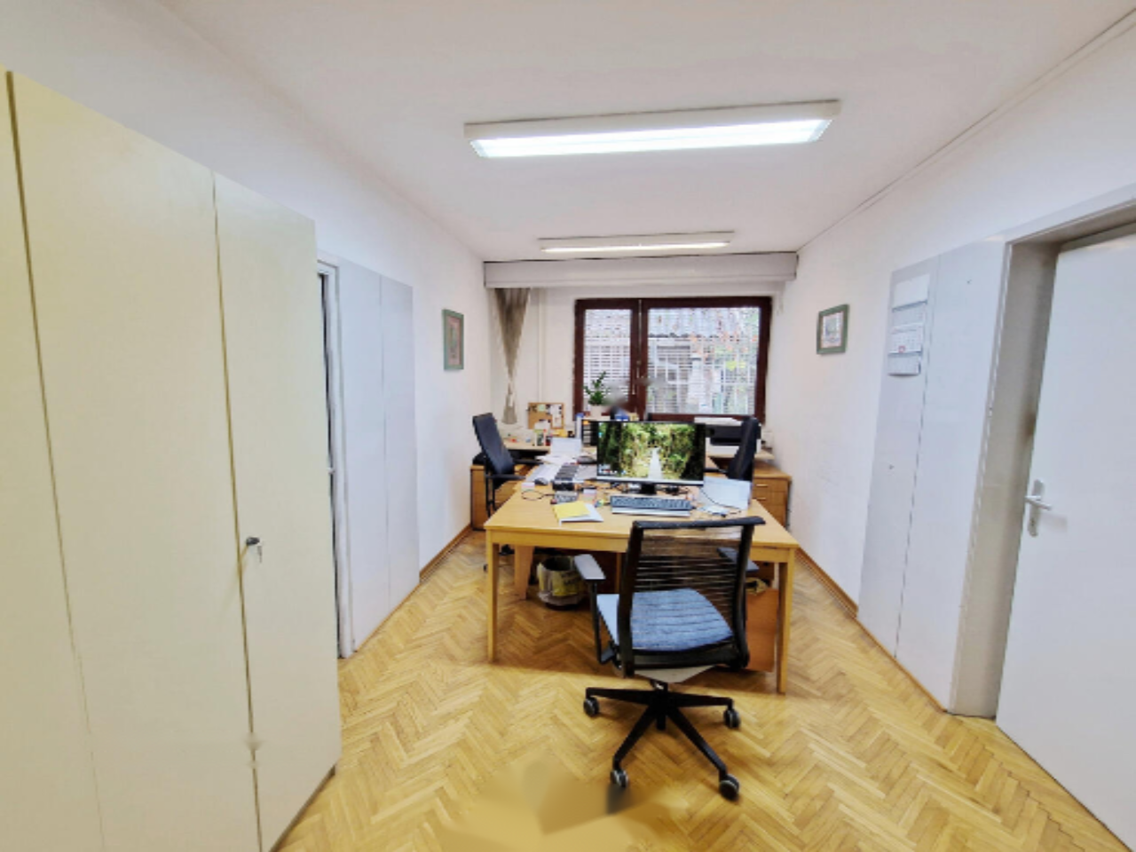 Office in Ljubljana, Slovenia, 367 m² - picture 4