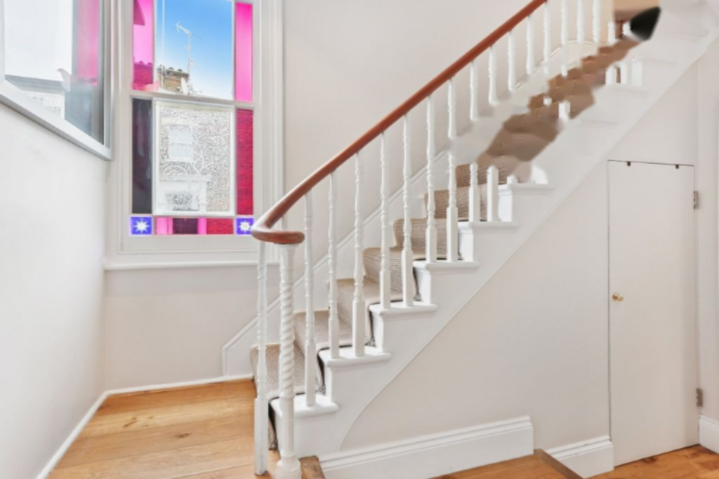 Flat in London, United Kingdom, 63 m² - picture 11