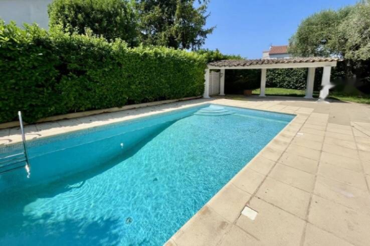 Flat in Cannes, France, 176 m² - picture 5