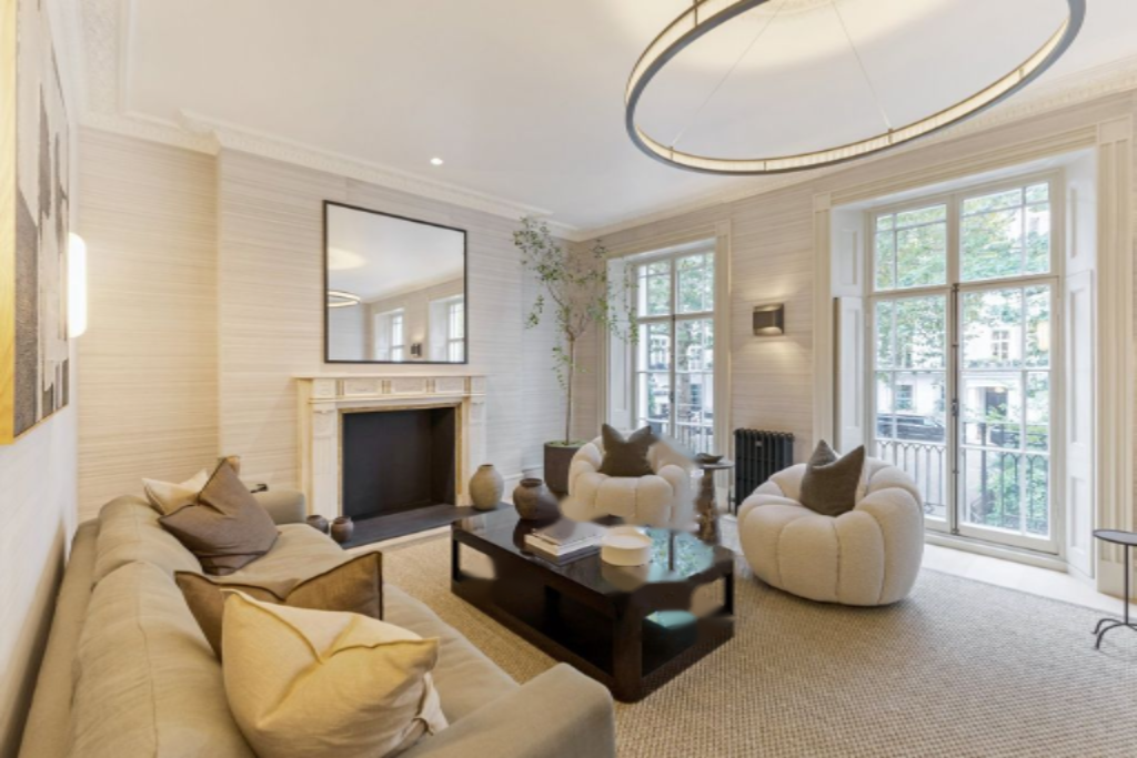 Flat in London, United Kingdom, 145 m² - picture 14