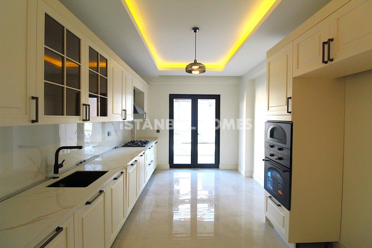 Apartment in Basaksehir, Turkey, 230 m² - picture 10