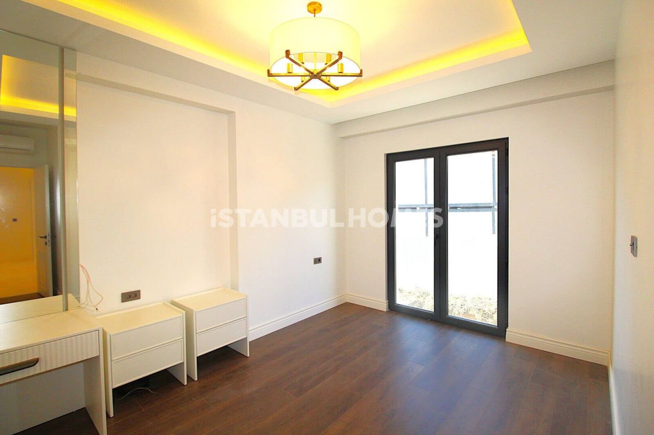 Apartment in Basaksehir, Turkey, 270 m² - picture 13
