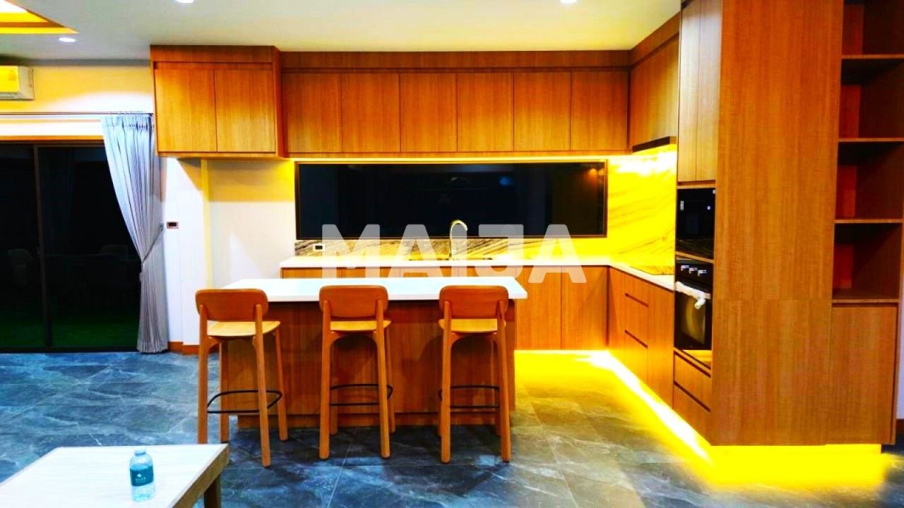 Villa a Pattaya, Thailandia, 306 m² - foto 4