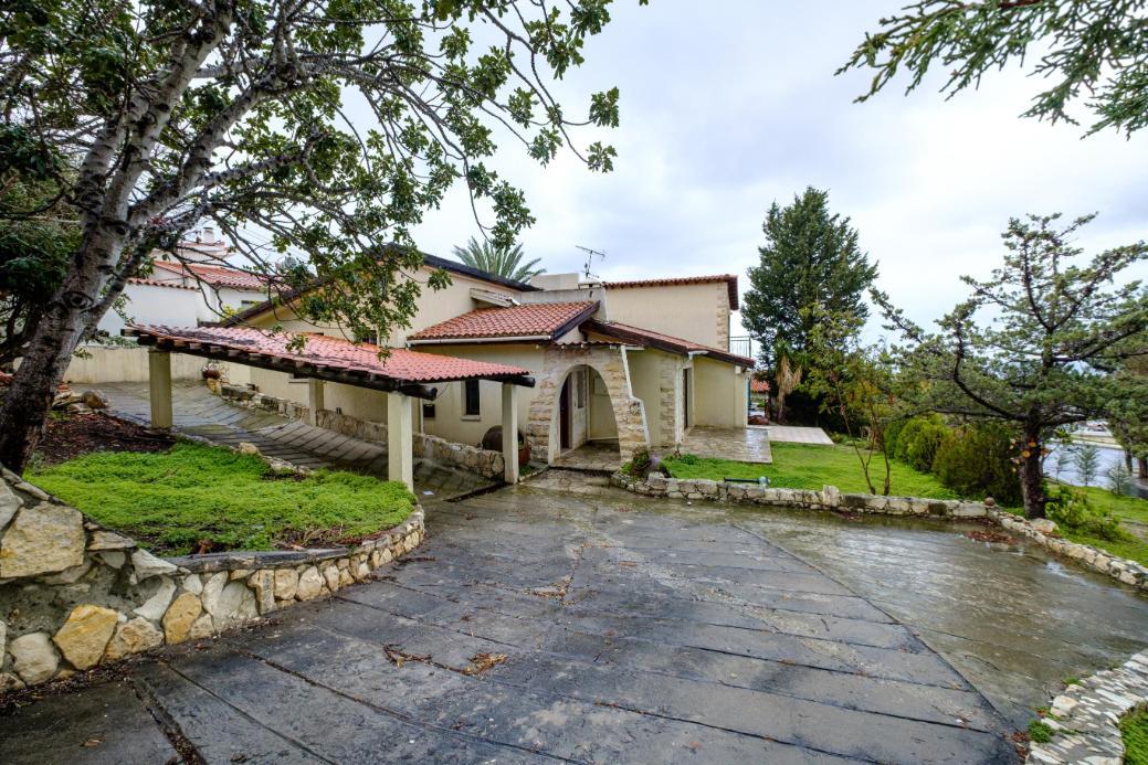 Villa en Pafos, Chipre, 190 m² - imagen 1