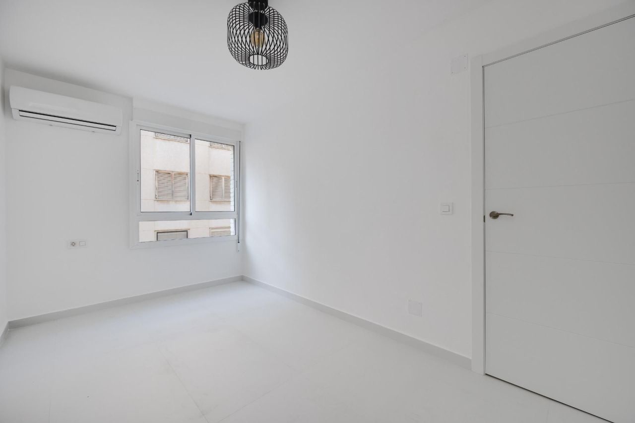 Wohnung in Torrevieja, Spanien, 102 m² - Foto 8