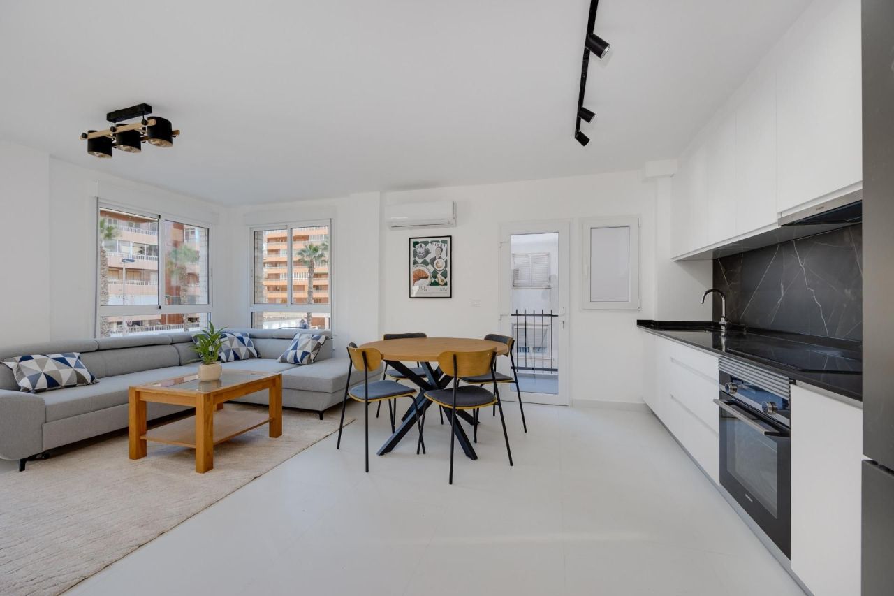 Wohnung in Torrevieja, Spanien, 102 m² - Foto 5