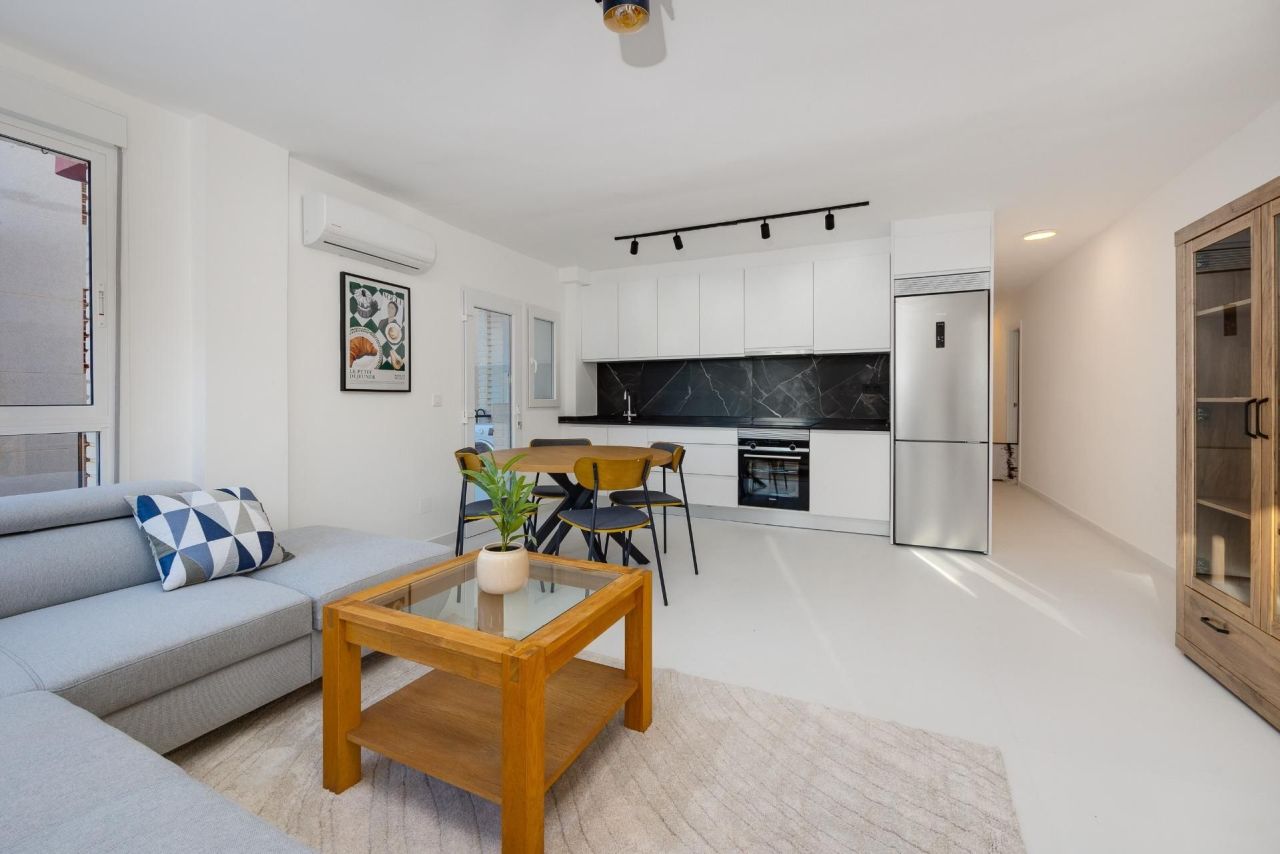 Wohnung in Torrevieja, Spanien, 102 m² - Foto 2