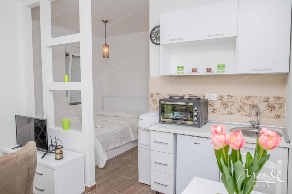 Hotel in Utjeha, Montenegro, 400 m² - picture 18