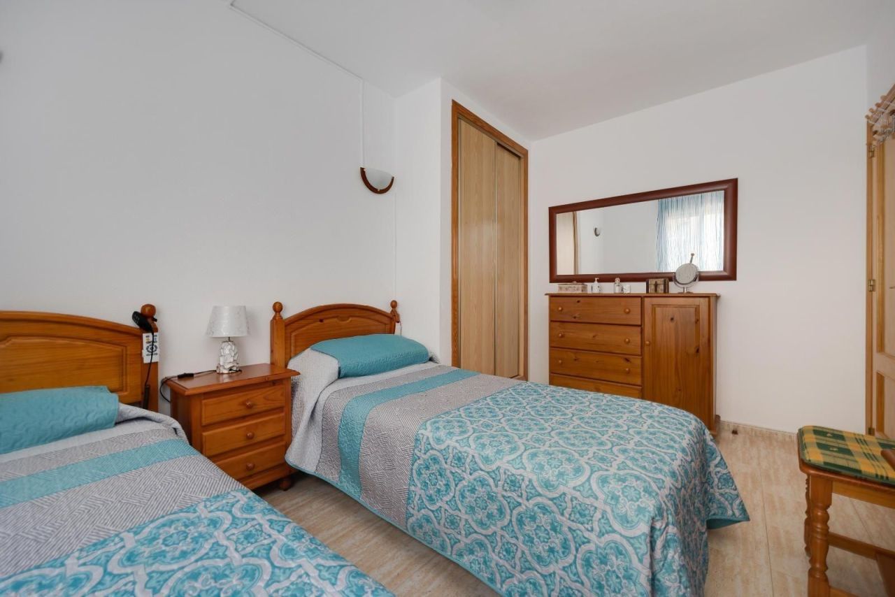 Flat in Torrevieja, Spain, 76 m² - picture 13