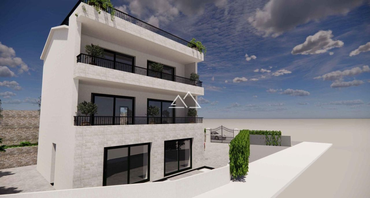 Villa in Tivat, Montenegro, 300 m² - picture 2