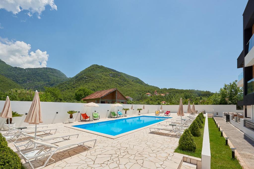 Hôtel à Lastva, Monténégro, 382 m² - image 9