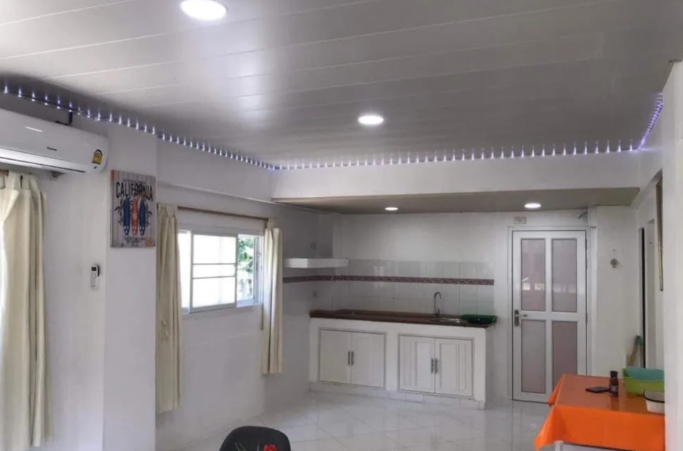 Flat in Phuket, Thailand, 54 m² - picture 1
