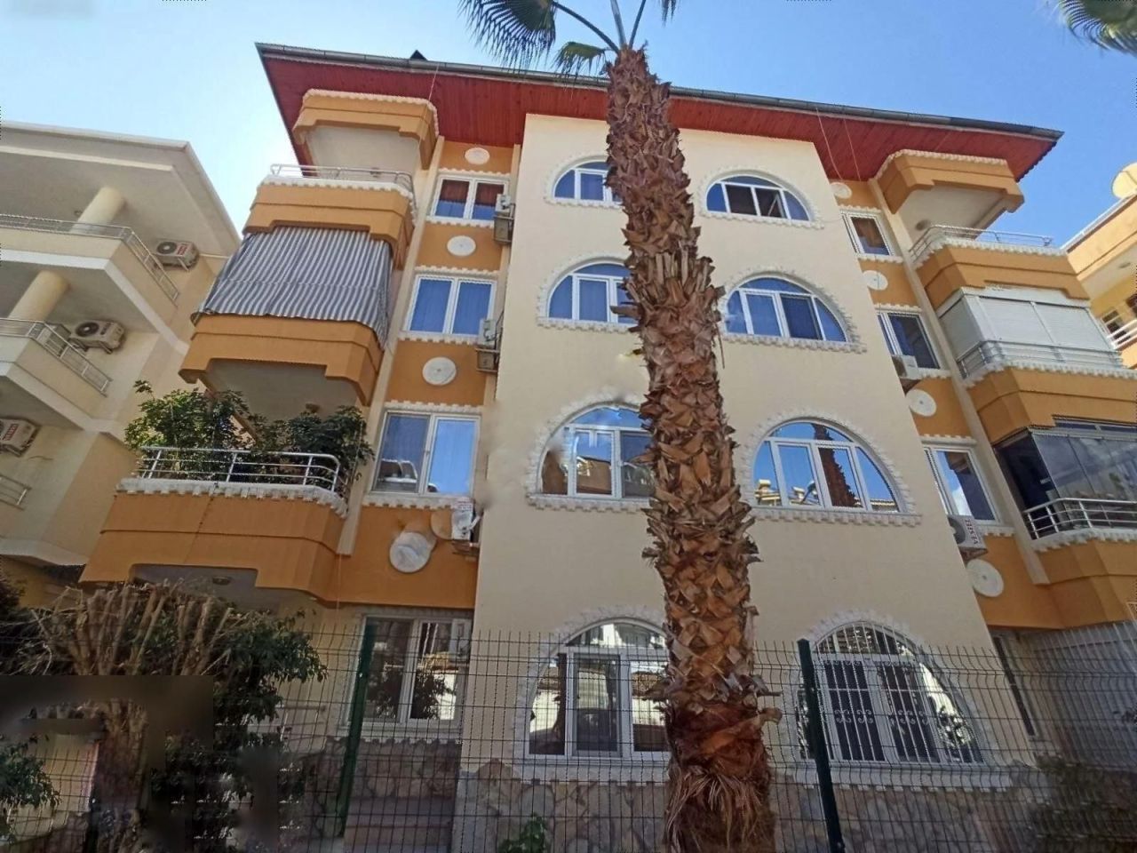 Flat in Alanya, Turkey, 90 m² - picture 1