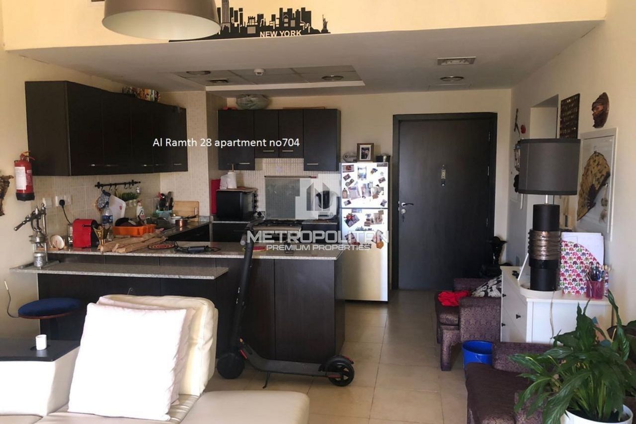 Apartment in Dubai, UAE, 60 m² - picture 4