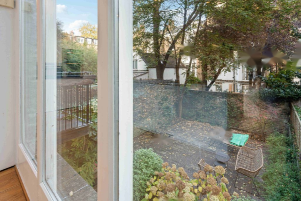 Flat in London, United Kingdom, 167 m² - picture 5