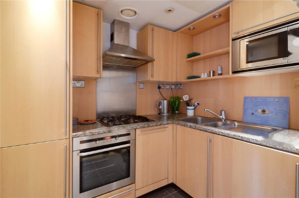 Flat in London, United Kingdom, 48 m² - picture 7