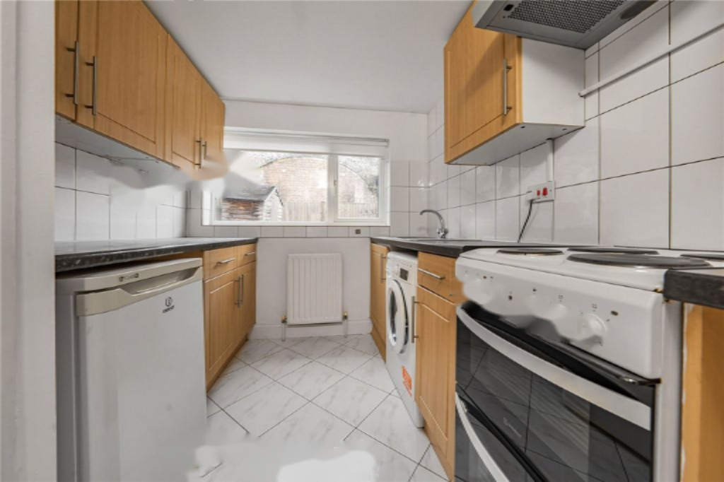 Flat in London, United Kingdom, 41 m² - picture 8