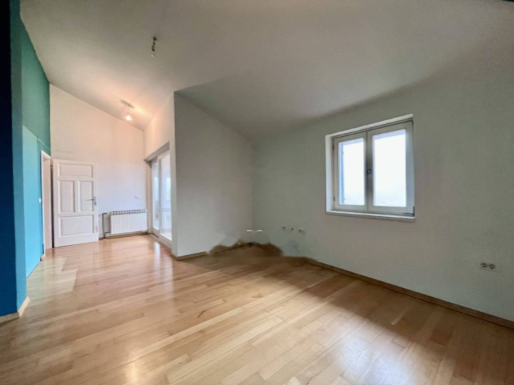 Casa en Opatija, Croacia, 356 m² - imagen 17