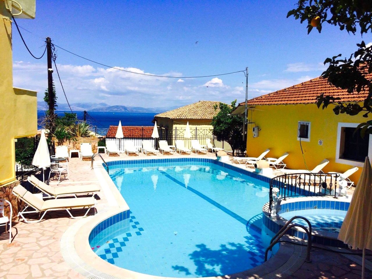 Hotel en Corfú, Grecia, 650 m² - imagen 4