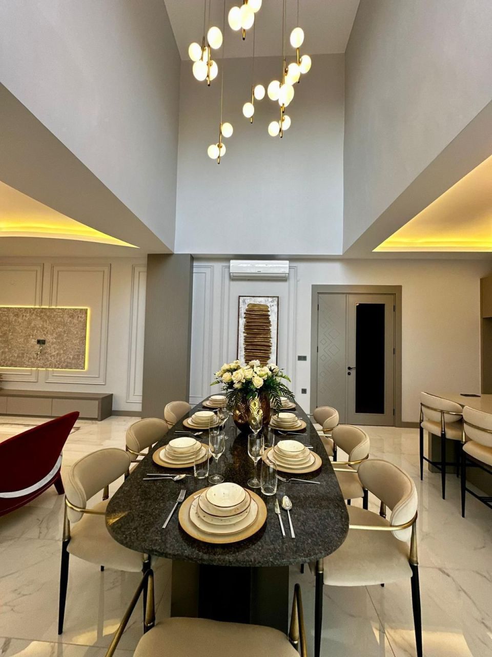 Villa in Alanya, Türkei, 280 m² - Foto 2