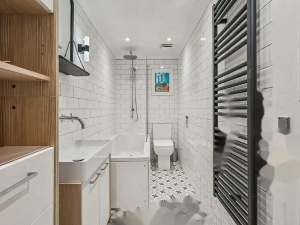 Flat in London, United Kingdom, 46 m² - picture 11