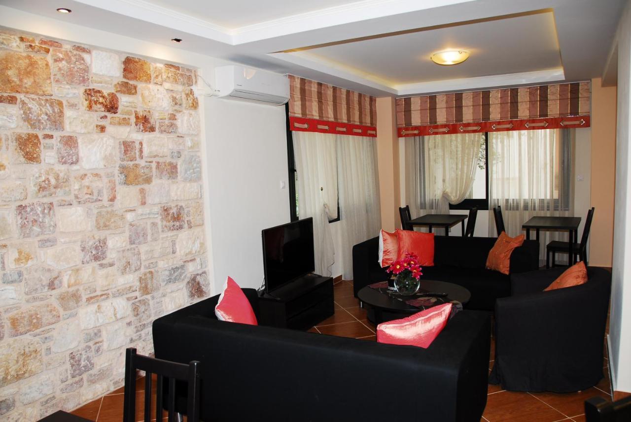 Hotel en Eubea, Grecia, 1 100 m² - imagen 2