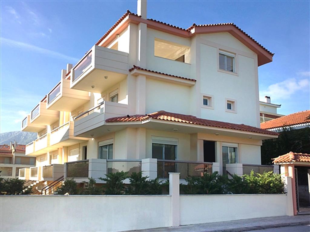 Casa lucrativa en Palini, Grecia, 1 600 m² - imagen 1