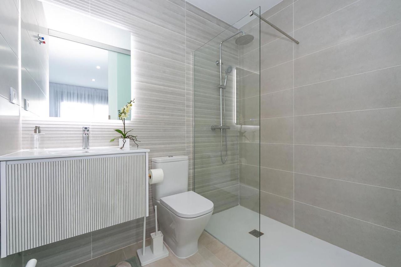 Chalet à Torrevieja, Espagne, 77 m² - image 19