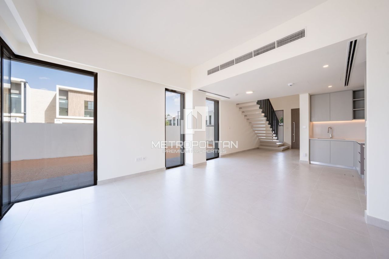 Villa in Dubai, VAE, 212 m² - Foto 4