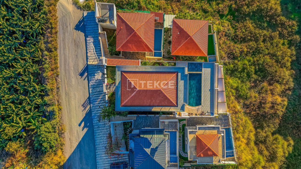 Villa in Alanya, Türkei, 1 000 m² - Foto 10