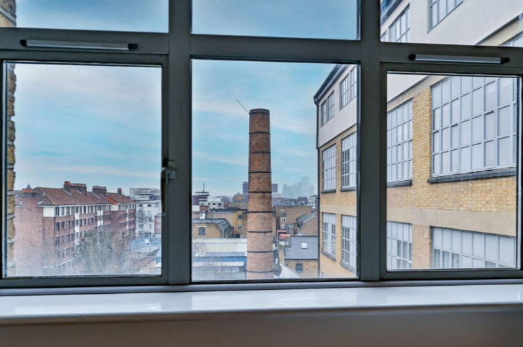 Flat in London, United Kingdom, 43 m² - picture 3