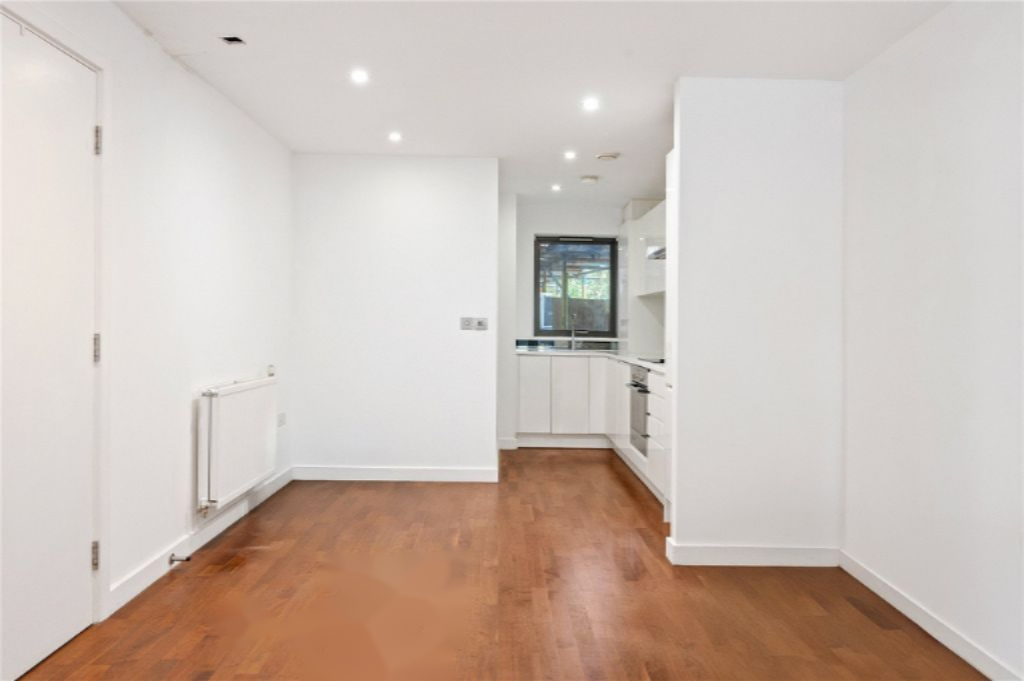 Flat in London, United Kingdom, 48 m² - picture 4