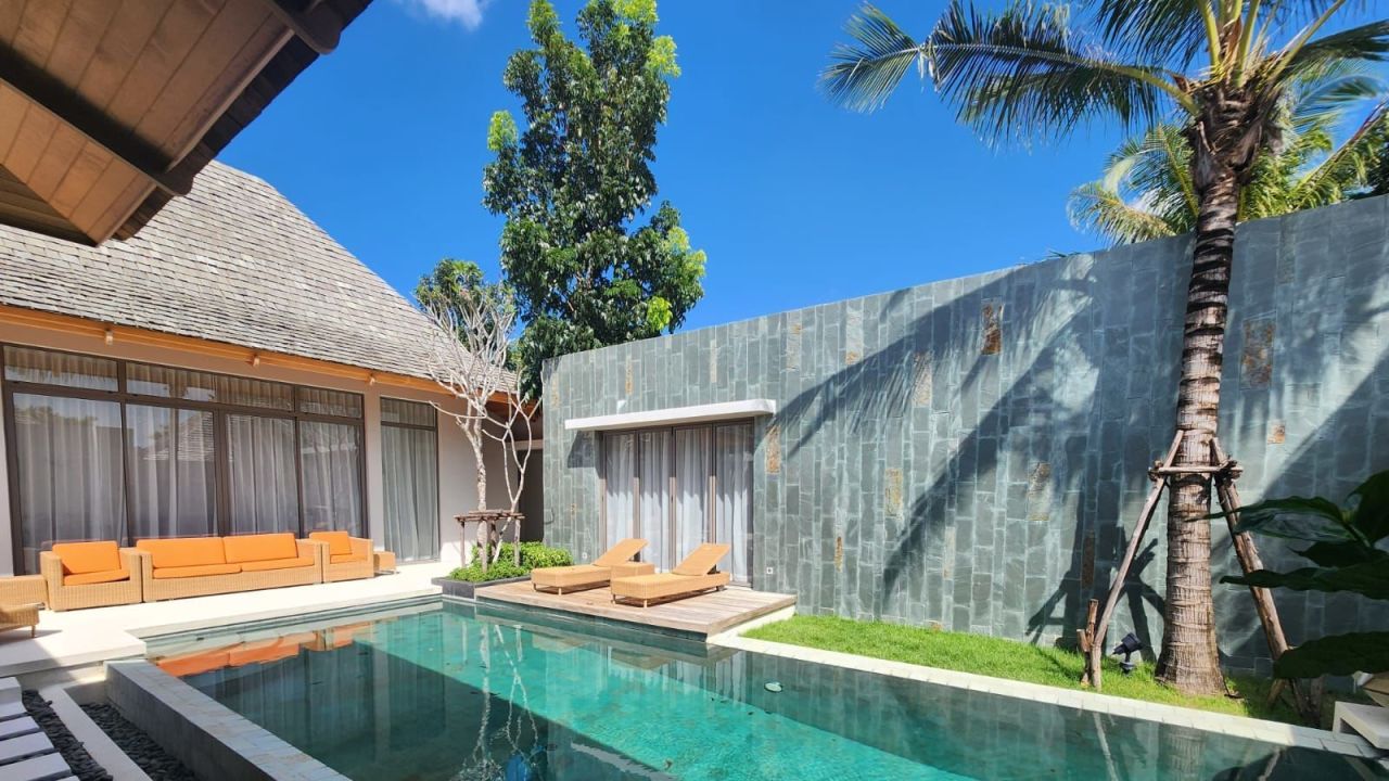 Villa in Thalang, Thailand, 328 m² - picture 1