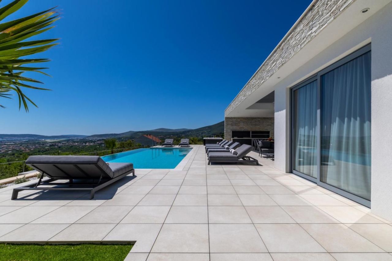 Villa in Split, Croatia, 330 m² - picture 10