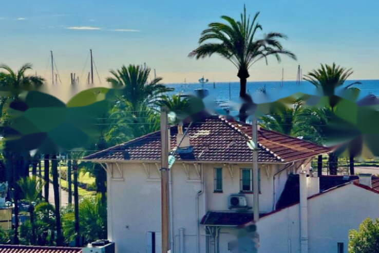 Flat in Cannes, France, 48 m² - picture 1