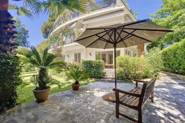 Wohnung in Cannes, Frankreich, 109 m² - Foto 1