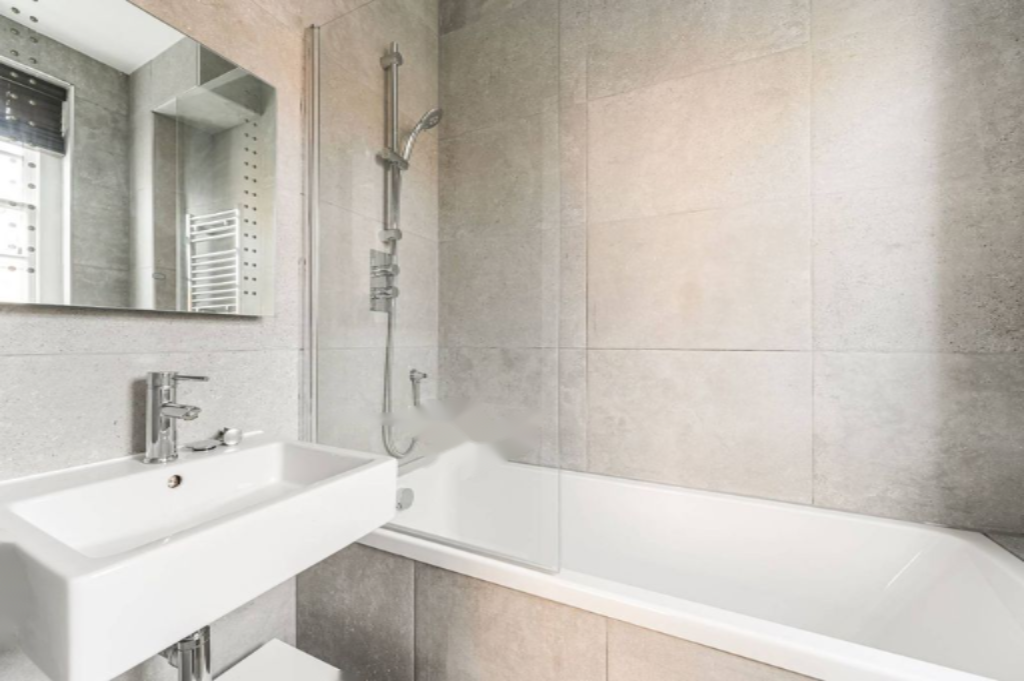 Flat in London, United Kingdom, 41 m² - picture 1