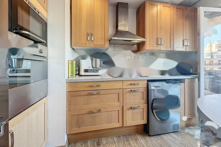 Flat in Cannes, France, 50 m² - picture 1