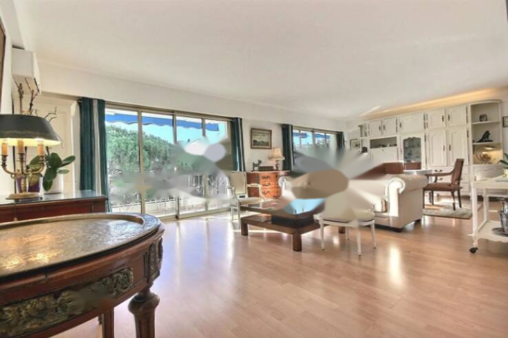 Flat in Cannes, France, 105 m² - picture 1