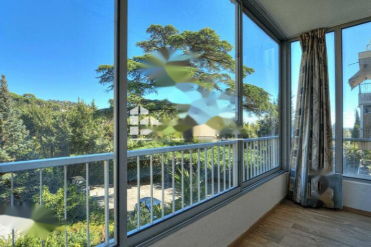 Flat in Cannes, France, 52 m² - picture 1