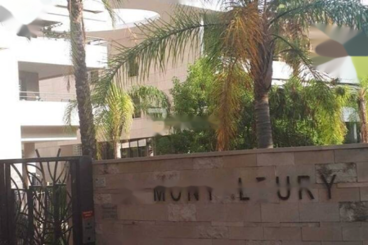 Flat in Cannes, France, 43 m² - picture 1