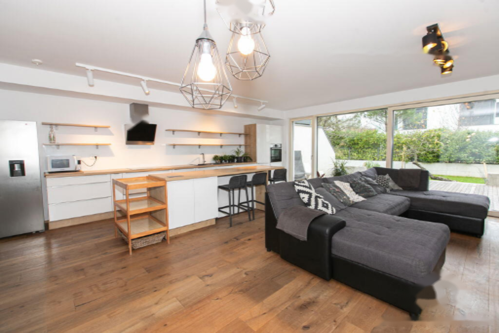 House in Ljubljana, Slovenia, 141 m² - picture 2