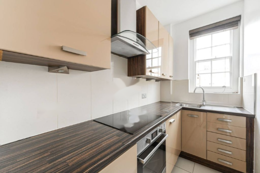 Flat in London, United Kingdom, 41 m² - picture 3