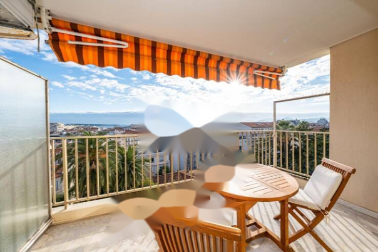 Flat in Cannes, France, 83 m² - picture 2