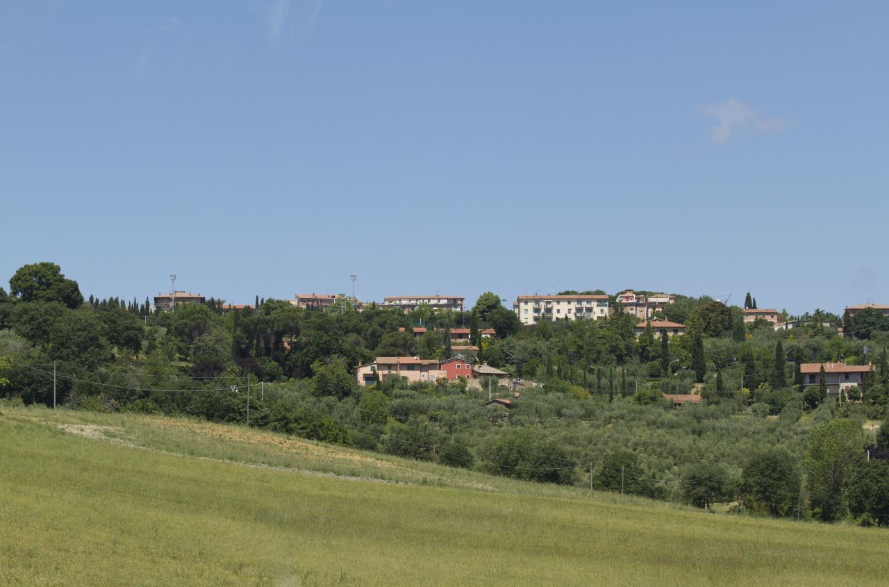 Inversión en Siena, Italia, 1 050 000 m² - imagen 1