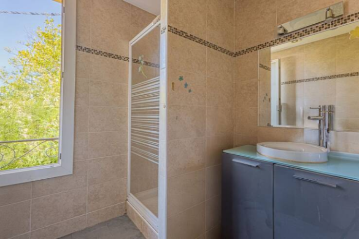 Flat in Cannes, France, 53 m² - picture 4